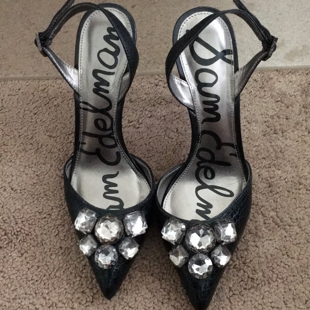 Woman shoes by Sam Edelman